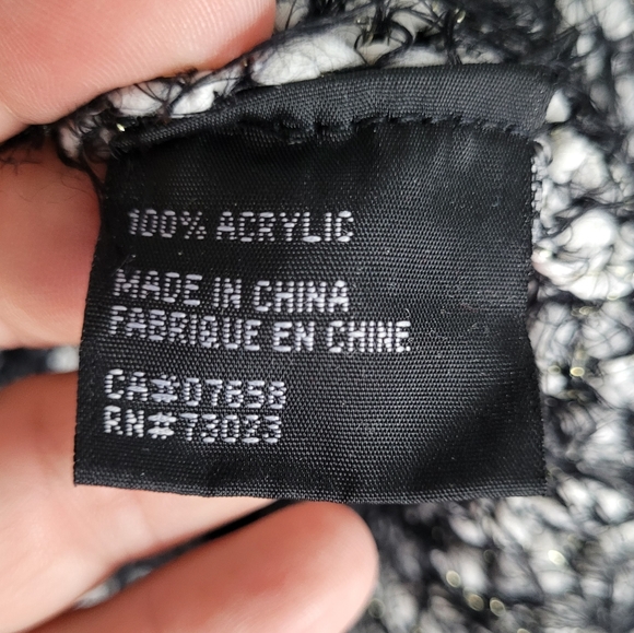 QED LONDON | scoop neck eyelash knit long sleeve ombre sweater dress - Picture 6 of 7